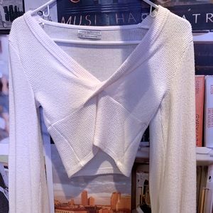 long sleeve crop top